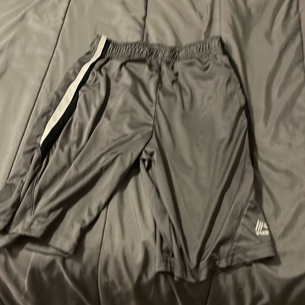 Sport shorts size youth medium